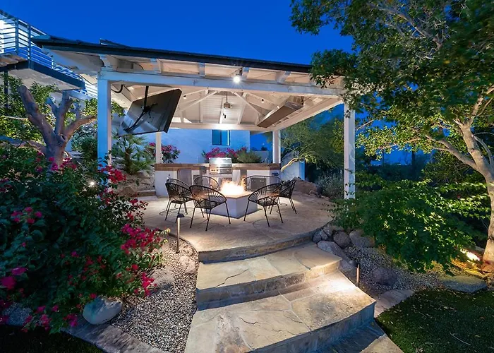 Camelback Mountain Mansion - Micro-resort, Views, Golf, Heated Pool, Game Phoenix