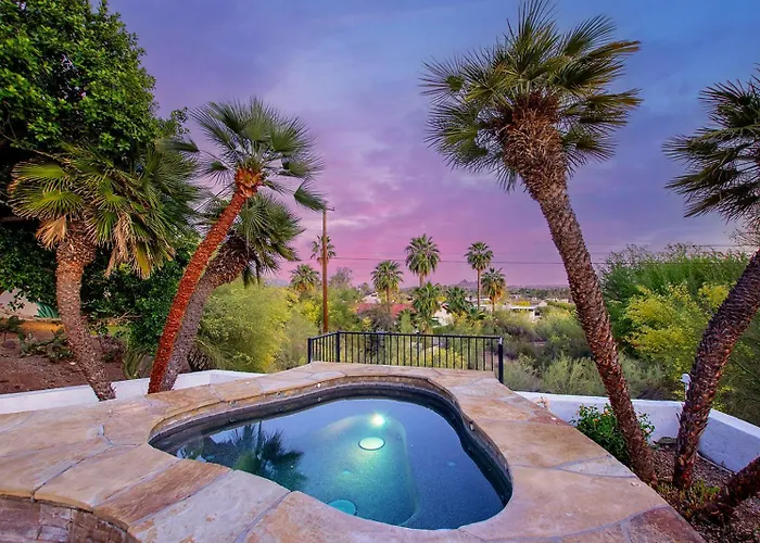 Camelback Mountain Mansion - Micro-resort, Views, Golf, Heated Pool, Game * Phoenix