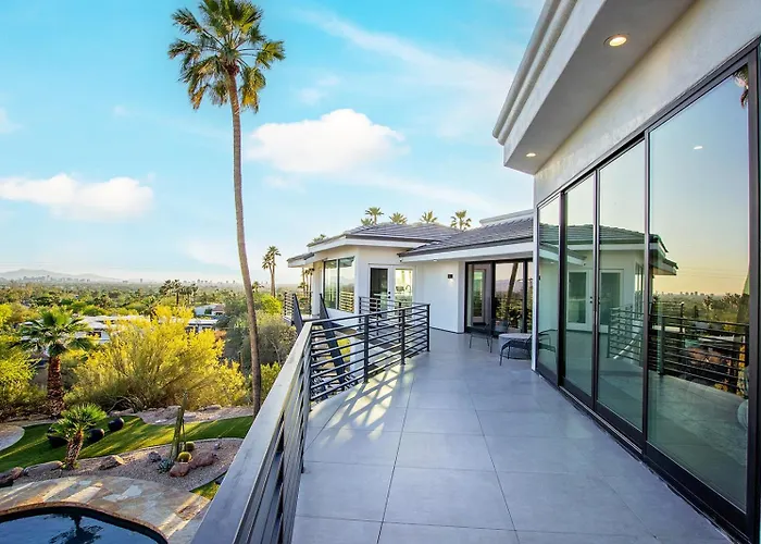 Camelback Mountain Mansion - Micro-resort, Views, Golf, Heated Pool, Game Phoenix