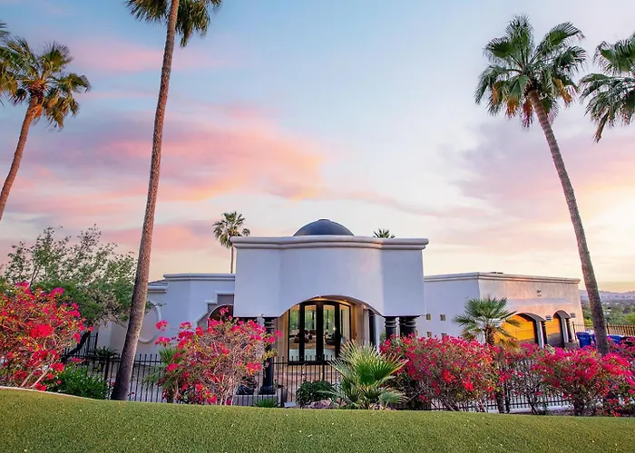 Camelback Mountain Mansion - Micro-resort, Views, Golf, Heated Pool, Game * Phoenix